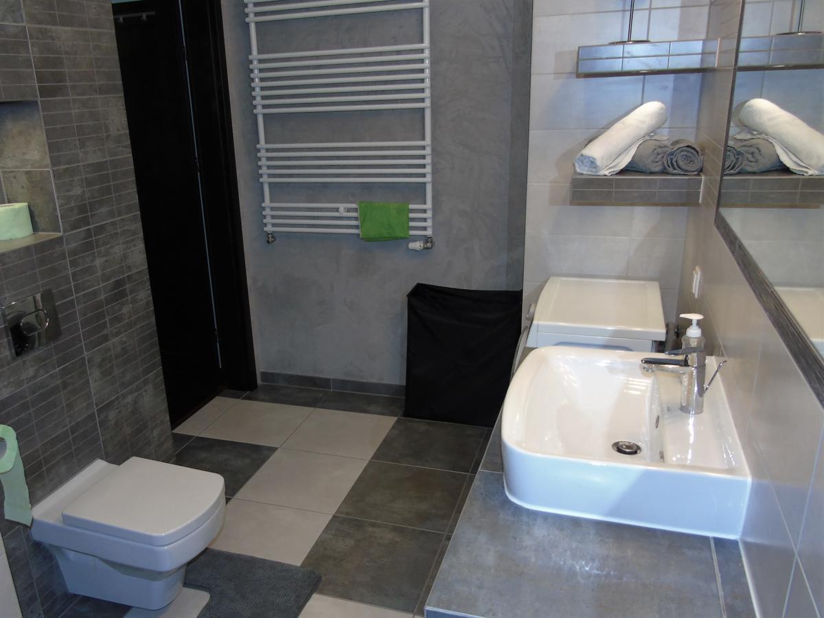 Mone - Fajny Apartament W Centrum Wroclawia 外观 照片
